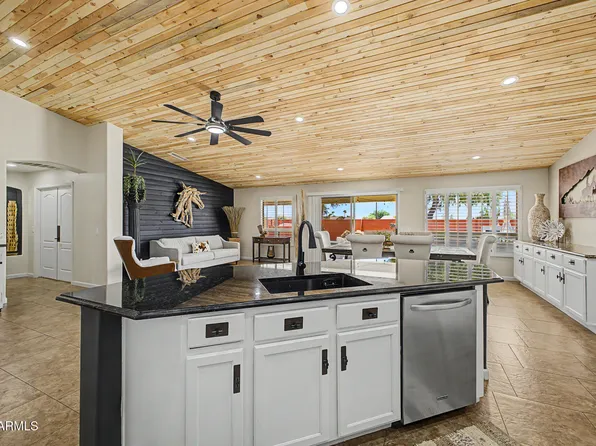 8729 W TONOPAH Drive, Peoria, AZ 85382