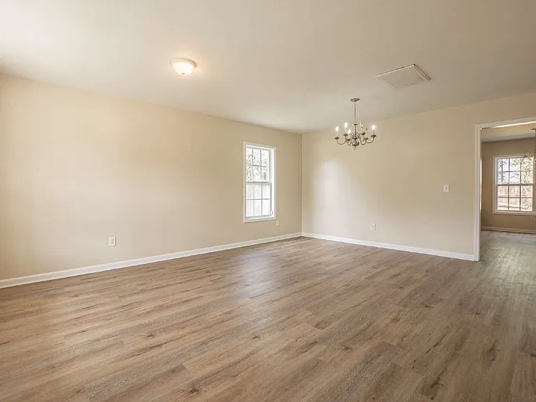 477 Dukes Hill Rd — Photo 7