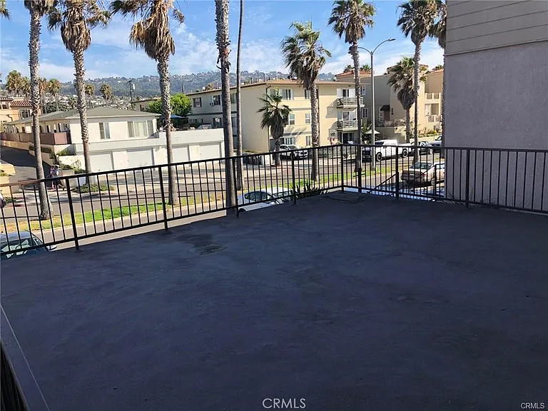 103 Vista Del Mar #5 — Photo 11