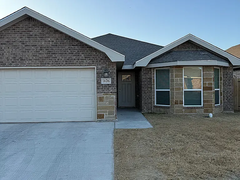 Building Photo - 1626 Wrigley Dr