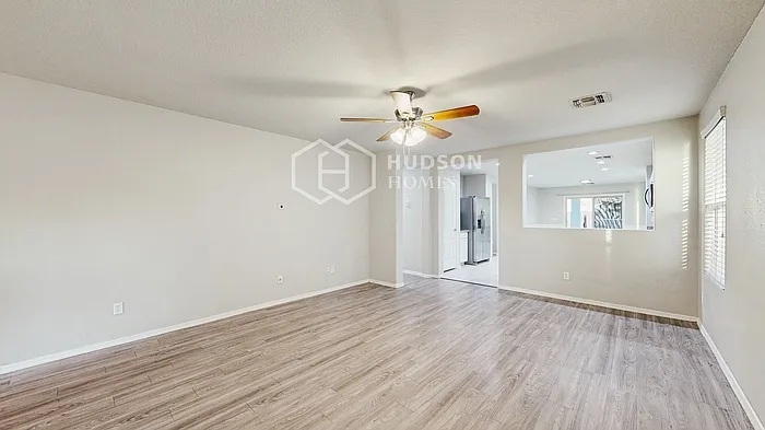 37978 N Beverly Ave — Photo 7