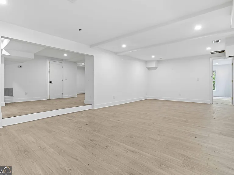 3196 Towerview Dr NE — Photo 62