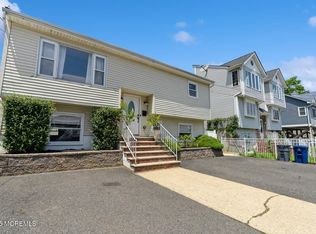 52 Atlantic St #1, Highlands, NJ 07732