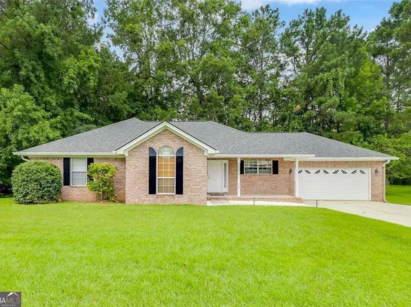 226 Oxford Cir, Rincon, GA 31326