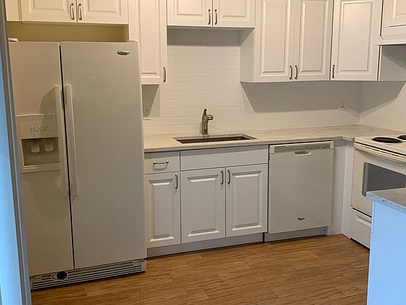5th image of 4350 Lilac St #B1