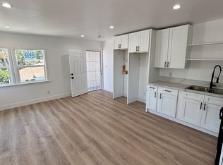 8923 Wadsworth Ave, Los Angeles, CA 90002