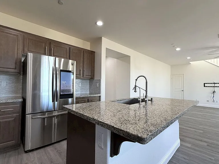 1317 Alpine Ave — Photo 7