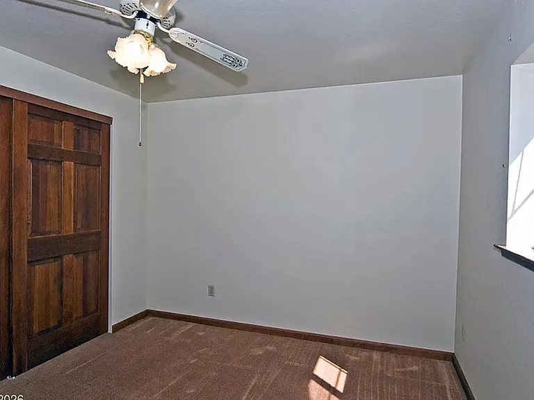 1058 Tenabo Ln — Photo 13
