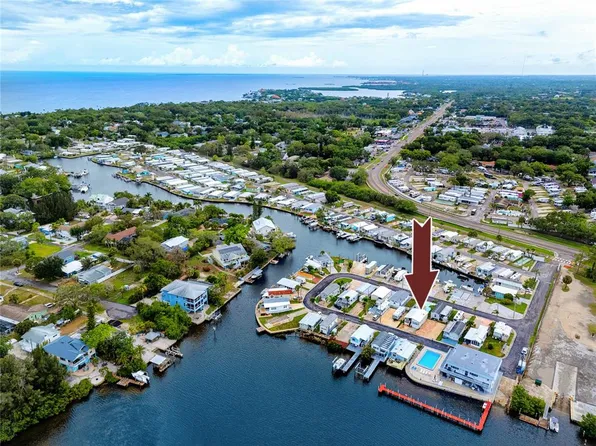 2011 Ketch Cir, Palm Harbor, FL 34683