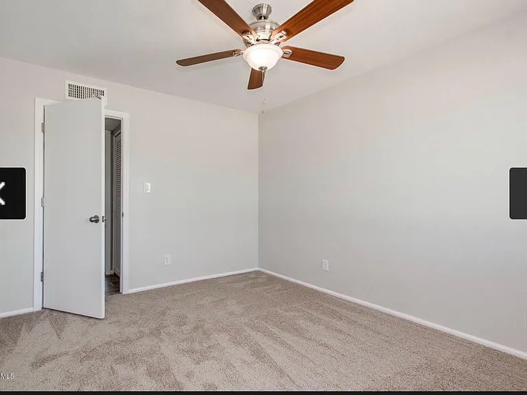 4026 W Desert Hills Dr — Photo 10