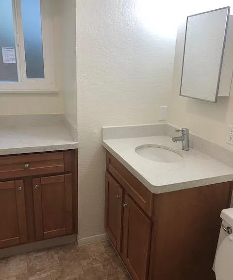 1537 Santa Clara Ave #D — Photo 6