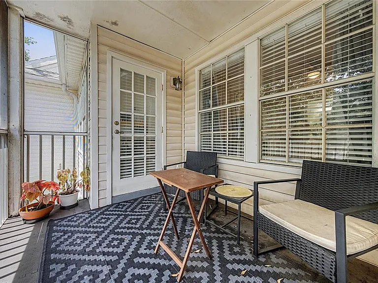 3266 Haviland Ct #303 — Photo 32