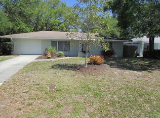 2115 Sunnyside Pl, Sarasota, FL 34239