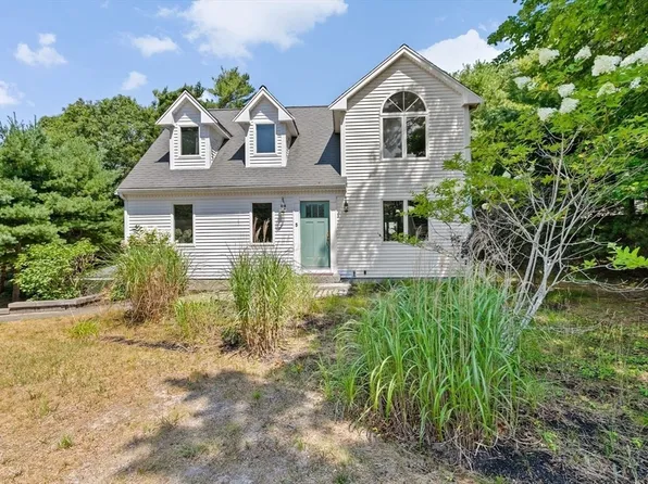 5 Wyndham Hill Dr, Plymouth, MA 02360
