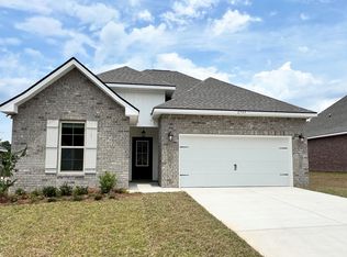 2709 Louis Cir, Crestview, FL 32536