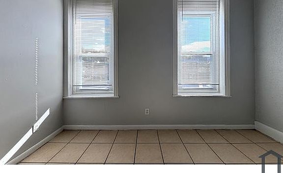 5th image of 363 E Chelten Ave APT 2