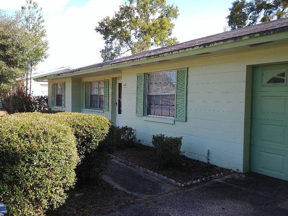 1st image of 140 Marion Oaks Ln