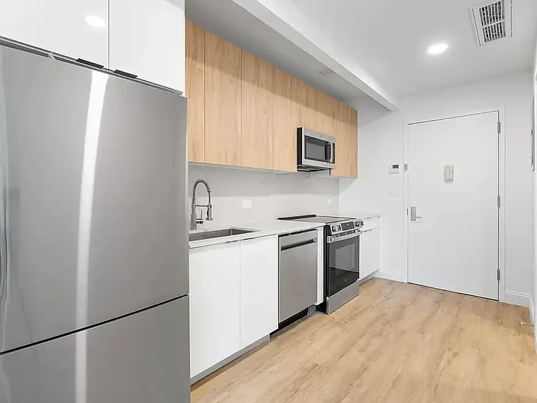300 W 136th St #5K — Photo 5