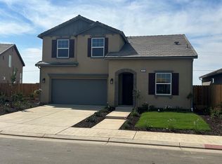 670 Talus Way S, Madera, CA 93636