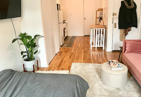 Rented by Voro New York | media 1