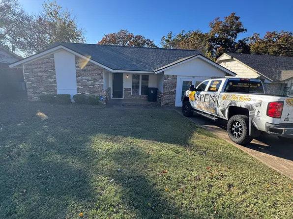 1643 N 9th Ave, Durant, OK 74701