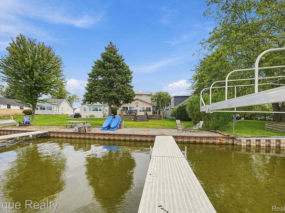 4157 Flynn Dr, photo 23