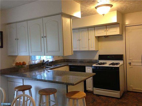 Cozy Kitchen