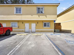 8351 NW 99th St #C-5, Hialeah Gardens, FL 33016
