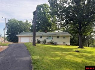 60 Forest Hills Dr, Mountain Home, AR 72653