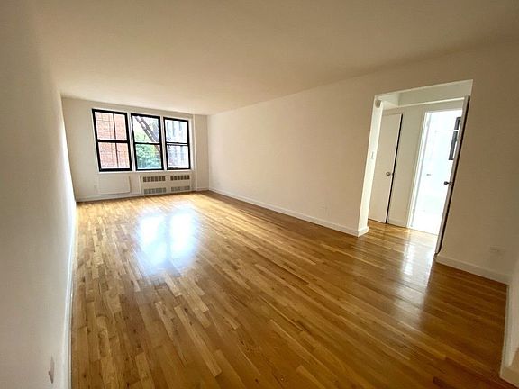 2nd image of 41-42 73rd St #5AA