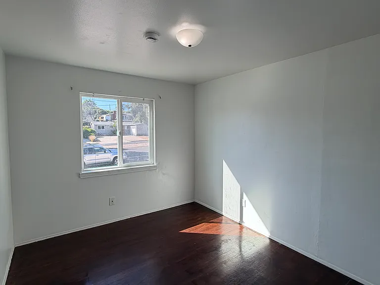 5935 Lake Murray Blvd — Photo 15