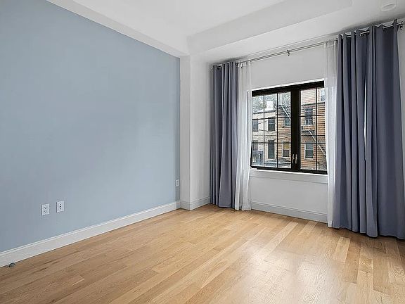 5th image of 42 Maspeth Ave APT 4G