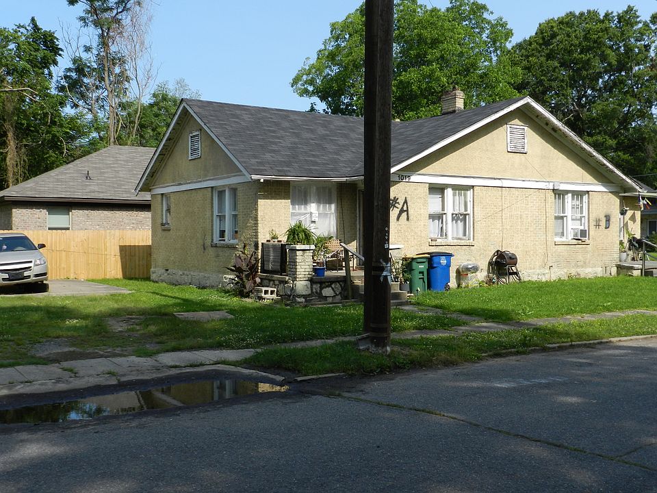 2nd image of 1019 Frank St