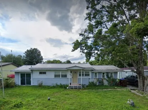 10672 Center Ave, Conneaut Lake, PA 16316