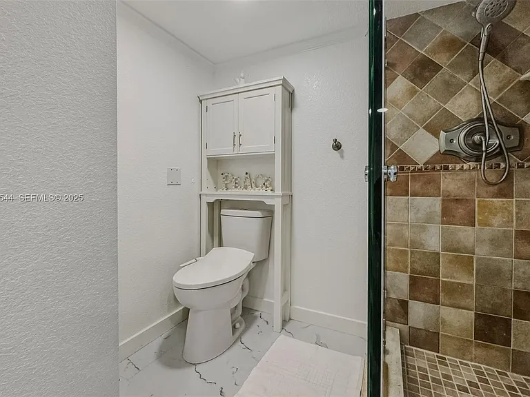 16 North Dr — Photo 66