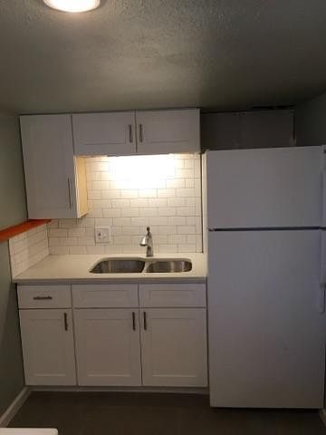 Modern kitchen