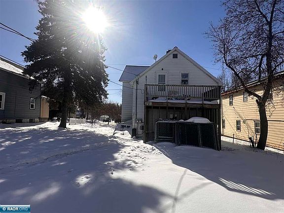 3rd image of 205 Fayal Rd