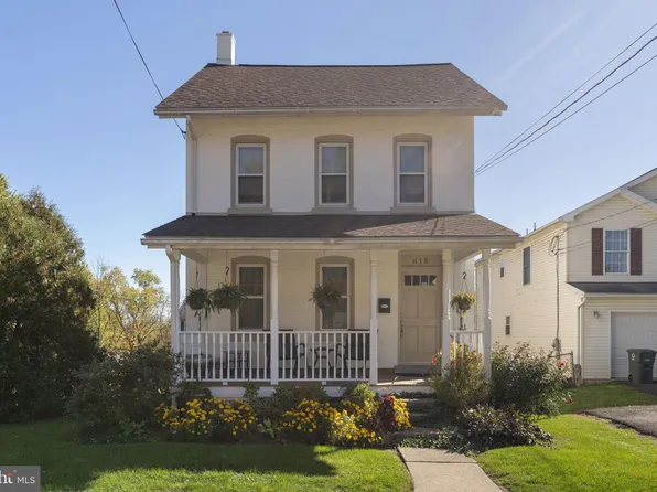 615 S 9th St, Perkasie, PA 18944