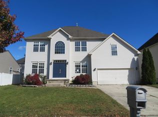 6 Princeton Pl, Mays Landing, NJ 08330