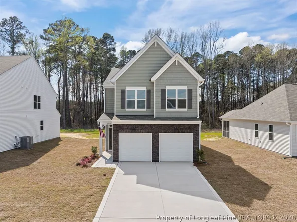 4542 Bunkers Bay Ln, Hope Mills, NC 28371