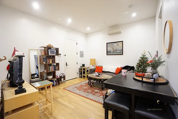 Rented by Rennit Inc. | media 18