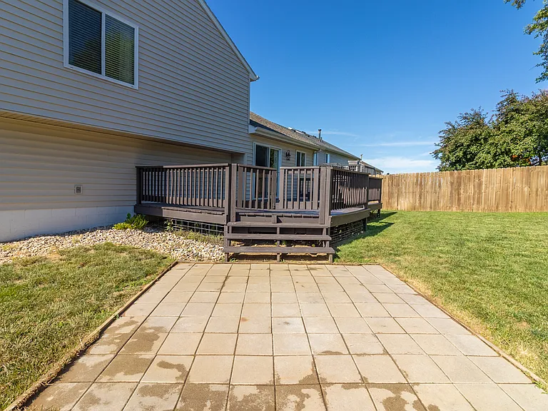 17802 Olive St — Photo 19