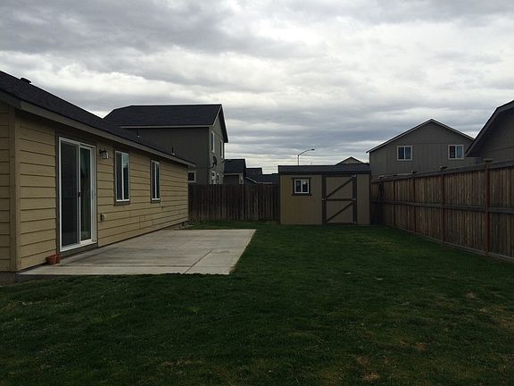 3rd image of 1615 E Filmore Dr