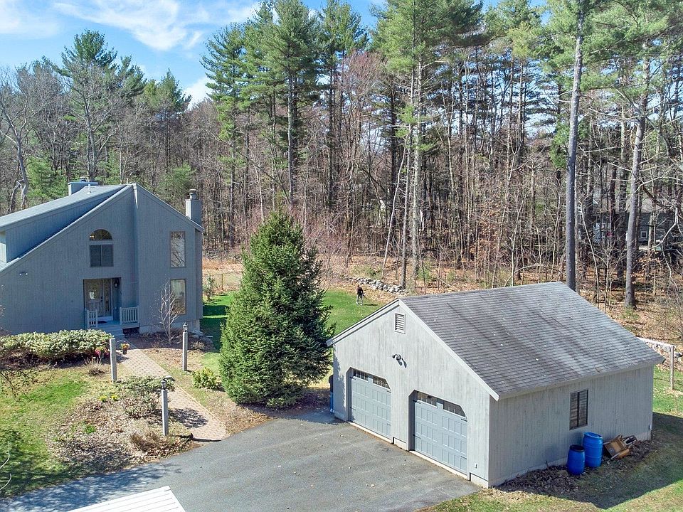1st image of 36 Stanley Brook Dr