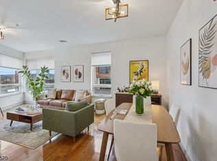 52 Lincoln Ave BLDG 52 #302, City Of Orange Twp., NJ 07050