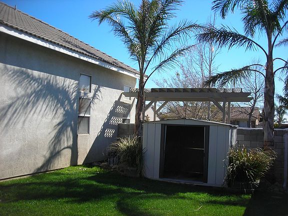 4th image of 2844 W Buena Vista Dr