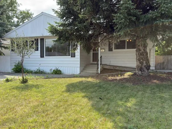 1906 N 14th Ave S, Lethbridge, AB T1K 0V1