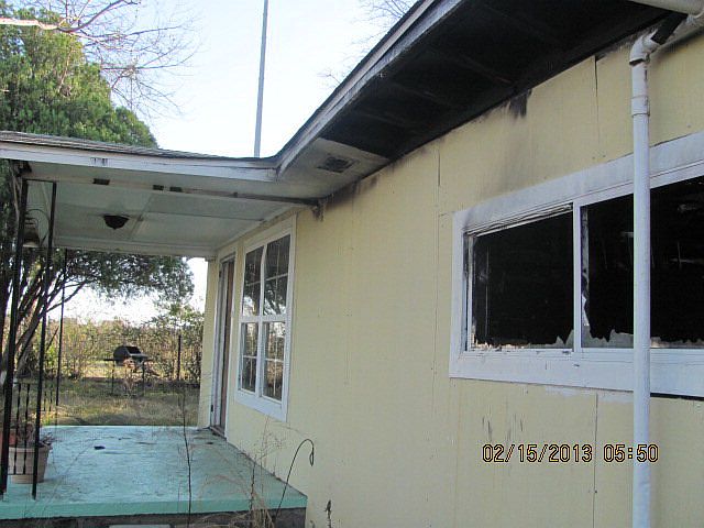 2nd image of 2254 Ronald Ave