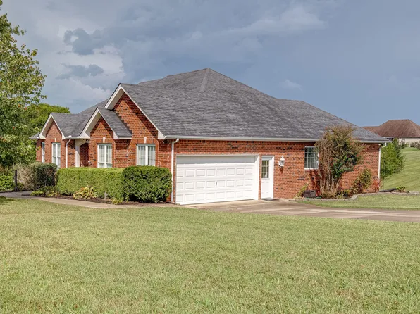 1041 Glover Hills Dr, Springfield, TN 37172