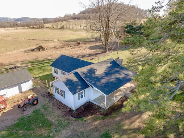 2925 Pulaski Hwy, Cornersville, TN 37047